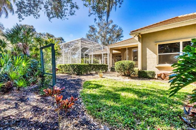 7933 WYNDHAM COURT, University Park, FL 34201