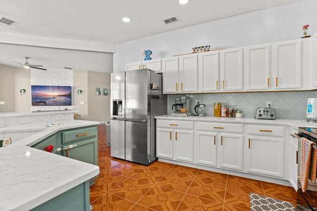 403 CORVINA DRIVE, Davenport, FL 33897