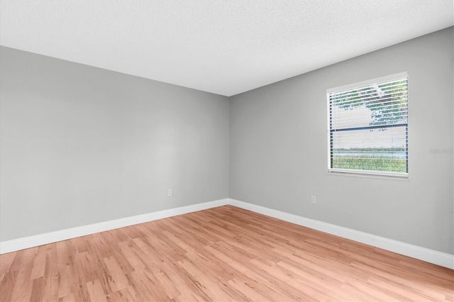 10103 SAILWINDS BOULEVARD N 105, Largo, FL 33773