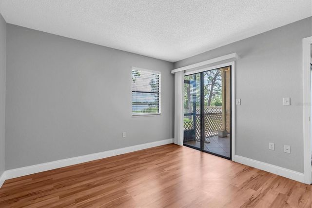 10103 SAILWINDS BOULEVARD N 105, Largo, FL 33773
