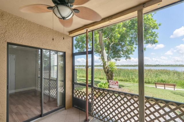 10103 SAILWINDS BOULEVARD N 105, Largo, FL 33773