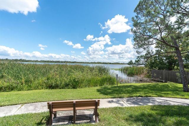 10103 SAILWINDS BOULEVARD N 105, Largo, FL 33773