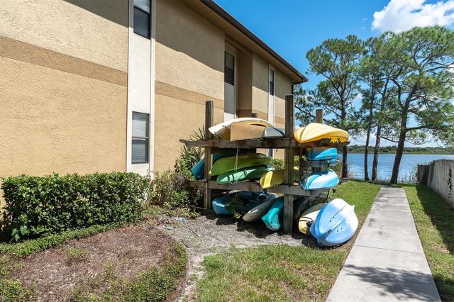 10103 SAILWINDS BOULEVARD N 105, Largo, FL 33773