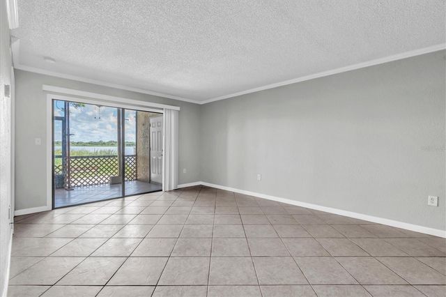 10103 SAILWINDS BOULEVARD N 105, Largo, FL 33773
