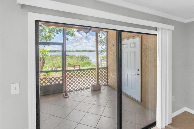 10103 SAILWINDS BOULEVARD N 105, Largo, FL 33773