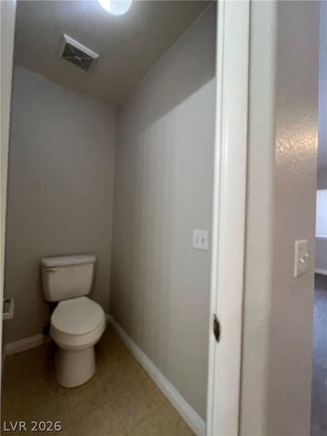 2708 Ganzo Street, Las Vegas, NV 89108