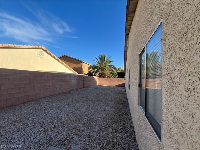 2708 Ganzo Street, Las Vegas, NV 89108