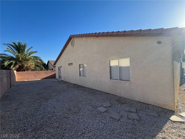2708 Ganzo Street, Las Vegas, NV 89108