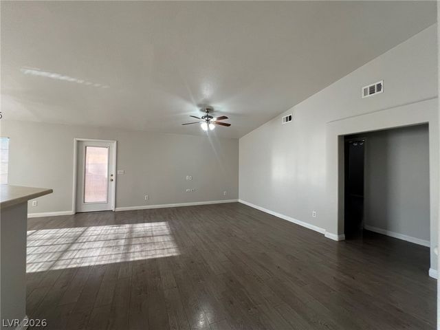 2708 Ganzo Street, Las Vegas, NV 89108
