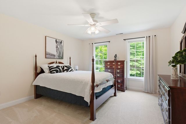 115 Webster Woods Ln, North Andover, MA 01845