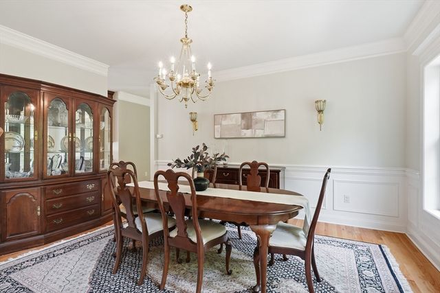 115 Webster Woods Ln, North Andover, MA 01845