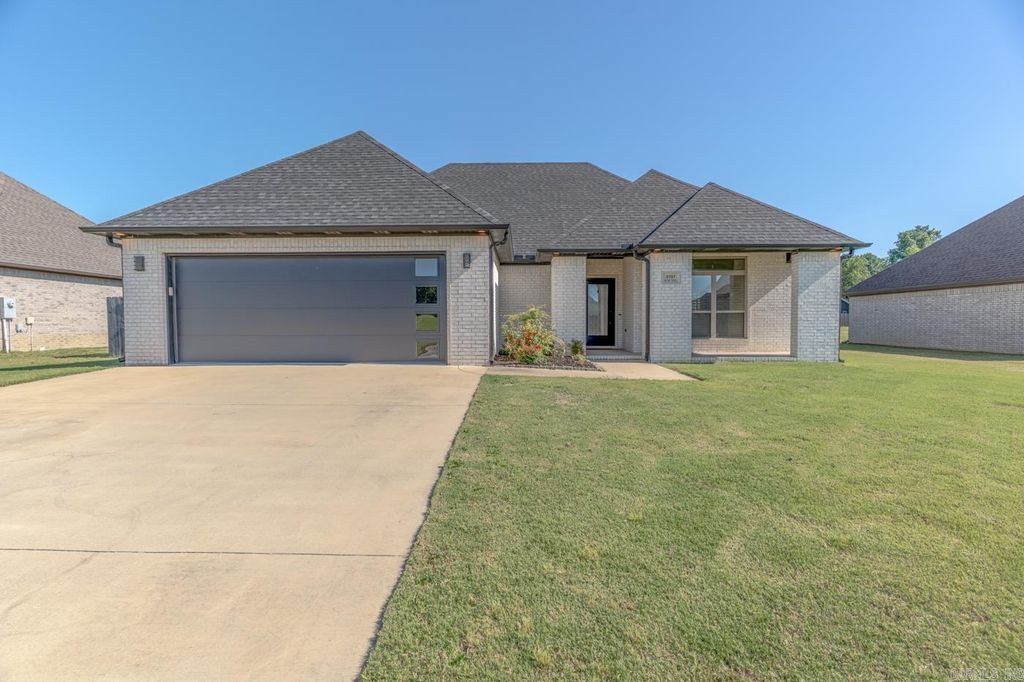 5707 Gene Street, Paragould, AR 72450