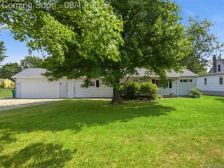 1105 Whiting Street, St. Clair, MI 48079