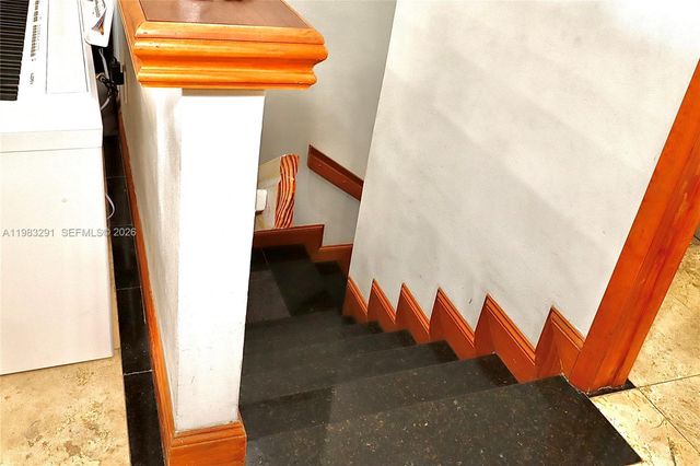 9751 NW 48th Ter 328, Doral, FL 33178