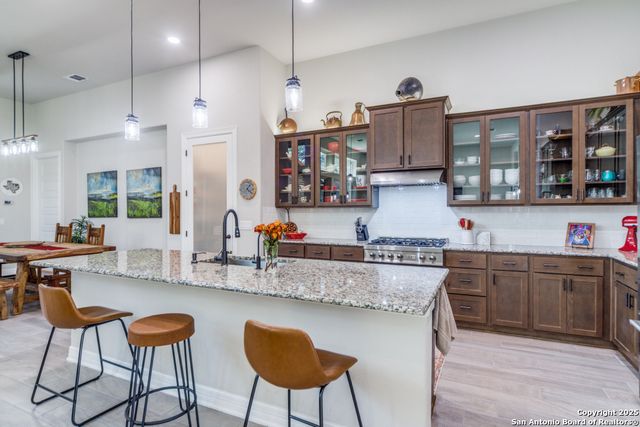 128 Cinnamon Creek, Boerne, TX 78006