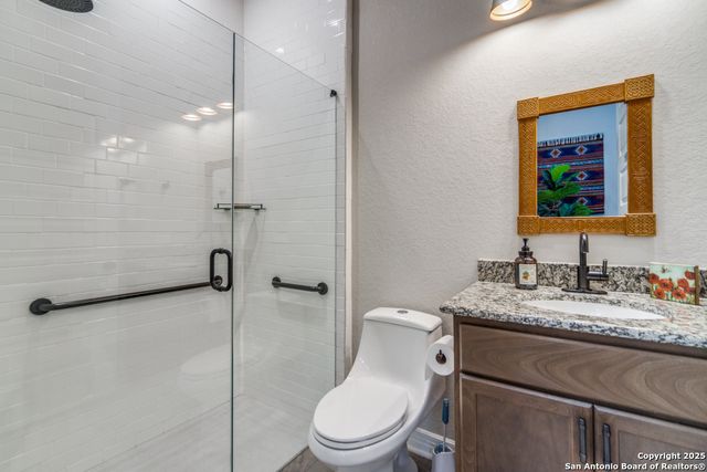 128 Cinnamon Creek, Boerne, TX 78006