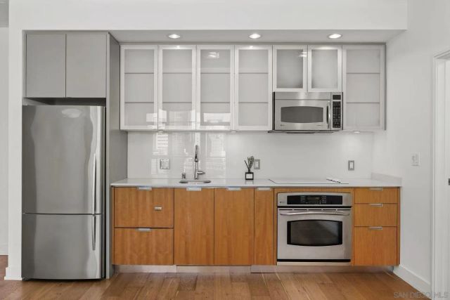 575 6th Ave 1101, San Diego, CA 92101