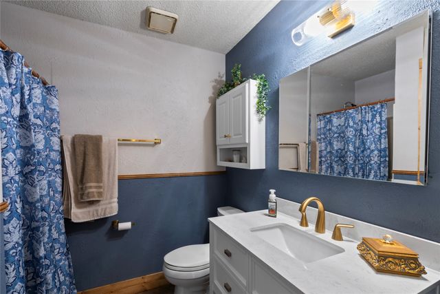 250 Whispering Oaks Trail, Payne Springs, TX 75156
