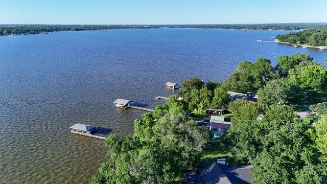 250 Whispering Oaks Trail, Payne Springs, TX 75156