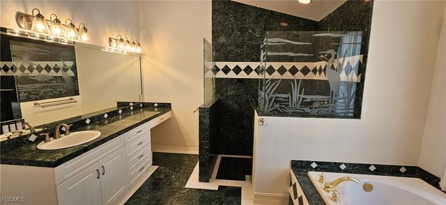 11729 Timberline CIR, Fort Myers, FL 33966