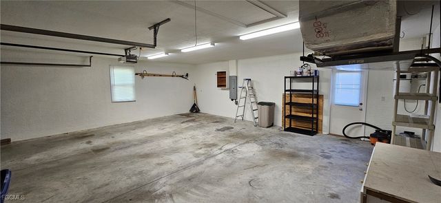 11729 Timberline CIR, Fort Myers, FL 33966