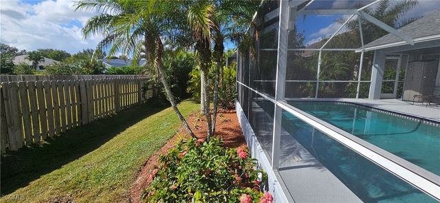 11729 Timberline CIR, Fort Myers, FL 33966