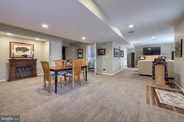 58 TIMBER VILLA, Elizabethtown, PA 17022