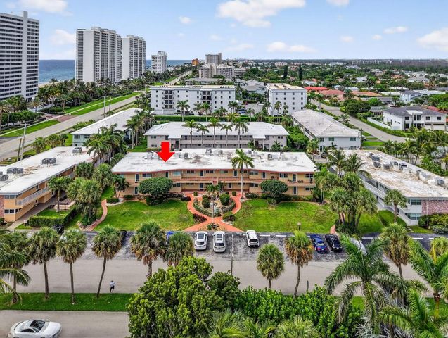 930 Osceola Drive 8, Boca Raton, FL 33432