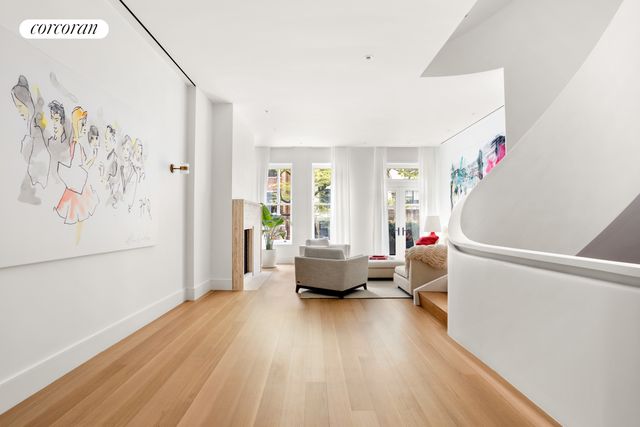 248 W 71ST Street NA, New York City, NY 10023