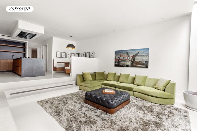 248 W 71ST Street NA, New York City, NY 10023