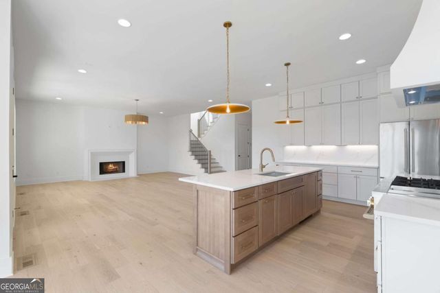 1070 Fleming Street SE, Smyrna, GA 30080