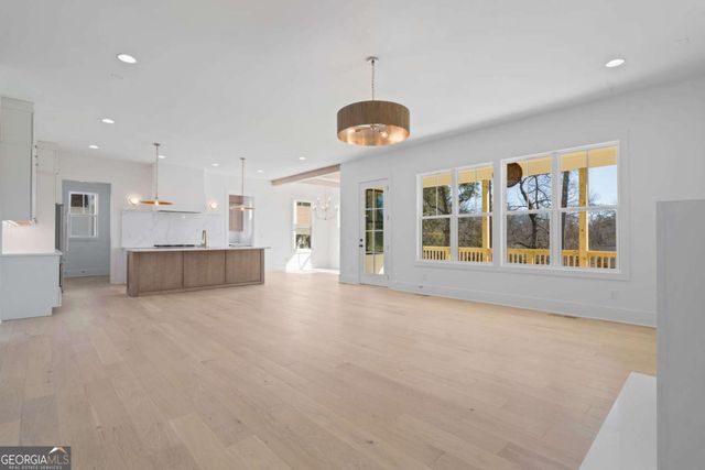 1070 Fleming Street SE, Smyrna, GA 30080