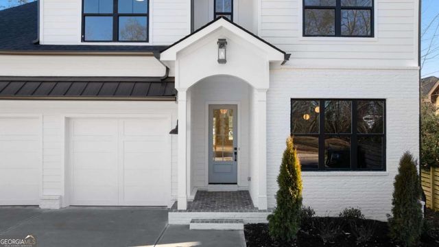 1070 Fleming Street SE, Smyrna, GA 30080