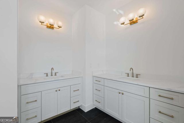 1070 Fleming Street SE, Smyrna, GA 30080