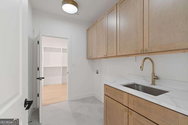 1070 Fleming Street SE, Smyrna, GA 30080