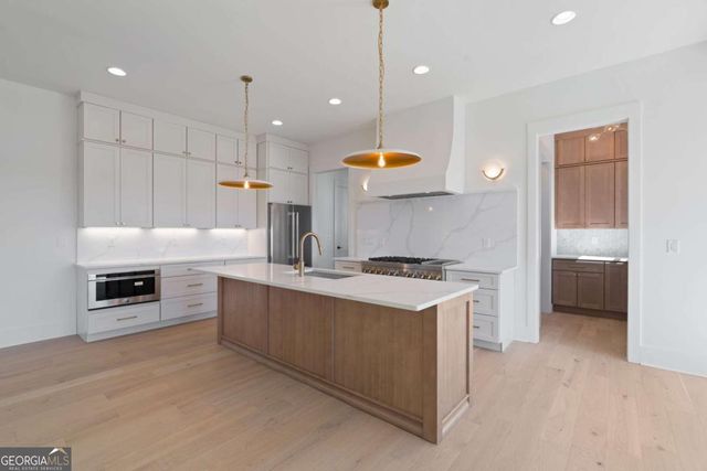 1070 Fleming Street SE, Smyrna, GA 30080