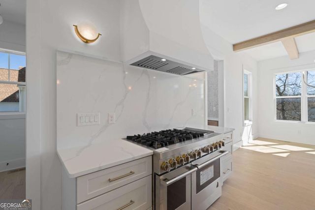 1070 Fleming Street SE, Smyrna, GA 30080