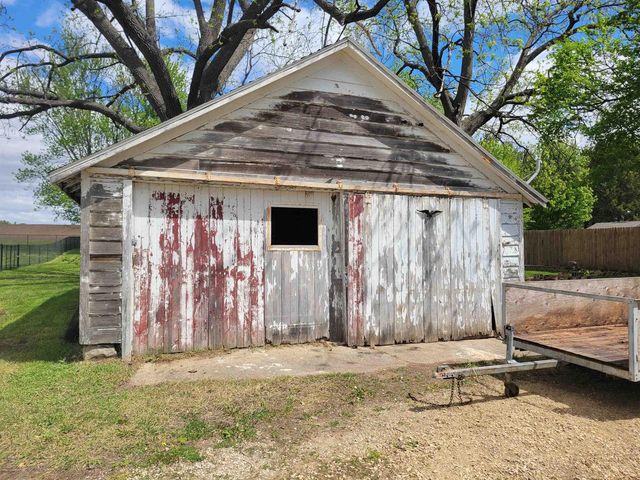 323 Janesville Street, Footville, WI 53548