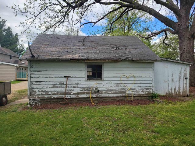 323 Janesville Street, Footville, WI 53548