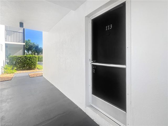 766 Central AVE 113, Naples, FL 34102