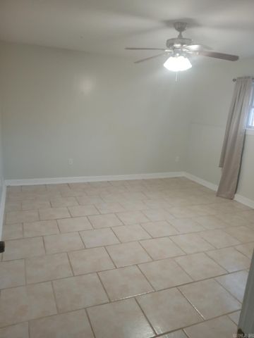 7 Bill Bailey Road, Vilonia, AR 72173