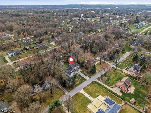 1887 Pearce Circle, Salem, OH 44460