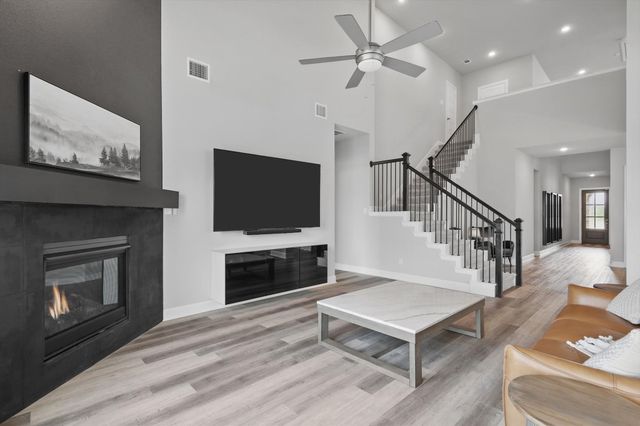 1302 20th Street, Argyle, TX 76226