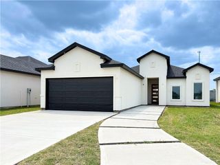8105 N 51st Street, Mcallen, TX 78504
