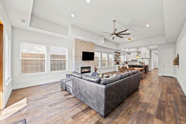 2011 N Prairie Avenue 2011, Dallas, TX 75204