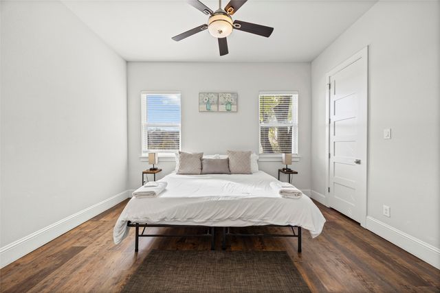 2011 N Prairie Avenue 2011, Dallas, TX 75204