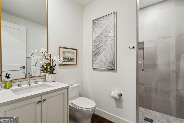 2520 Peachtree Road 602, Atlanta, GA 30305