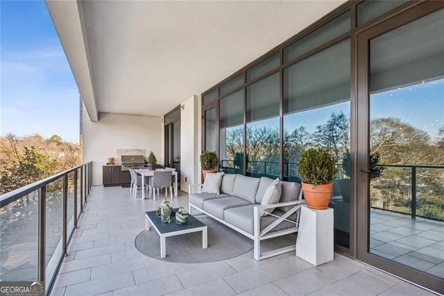 2520 Peachtree Road 602, Atlanta, GA 30305