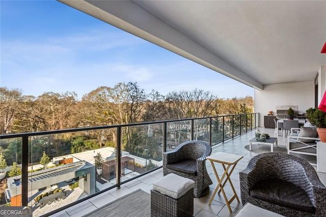 2520 Peachtree Road 602, Atlanta, GA 30305