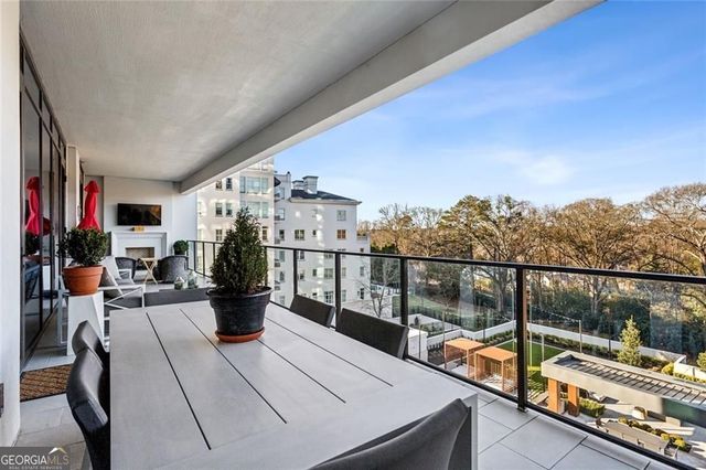 2520 Peachtree Road 602, Atlanta, GA 30305